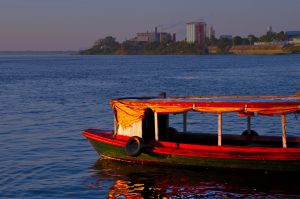 Barca frente a Formosa