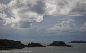 Las últimas rocas y a la mar