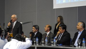 Agradecimiento del agrimensor Héctor Vicente Laitán por el premio Shuster