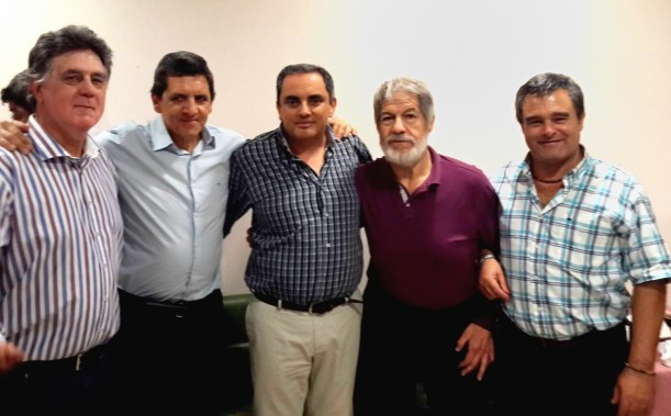 Agrimensores: Oliver, Carlos Diez, Sergio Sosa, Carlos Grosso, y Horacio Dimarco